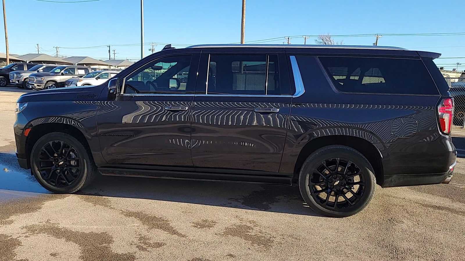 2022 Chevrolet Suburban High Country