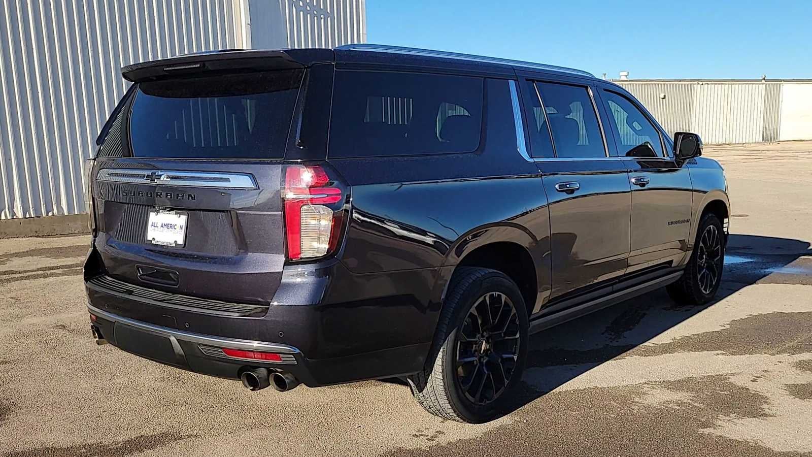 2022 Chevrolet Suburban High Country