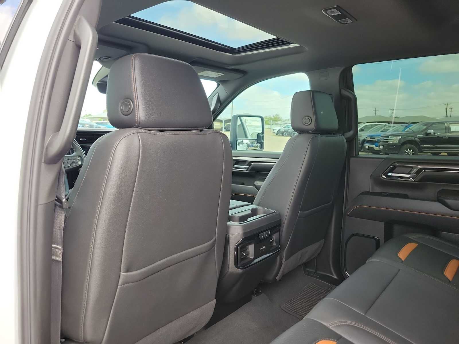 2024 GMC Sierra 2500 HD AT4