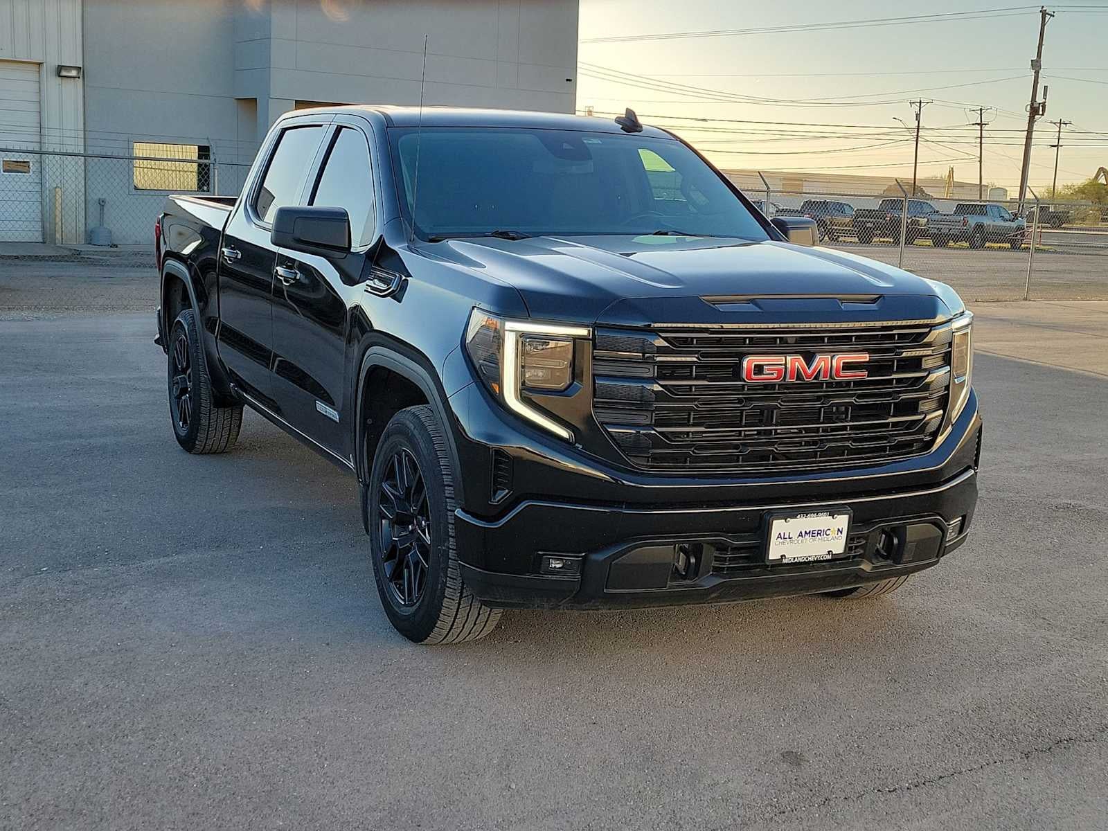 2023 GMC Sierra 1500 Elevation