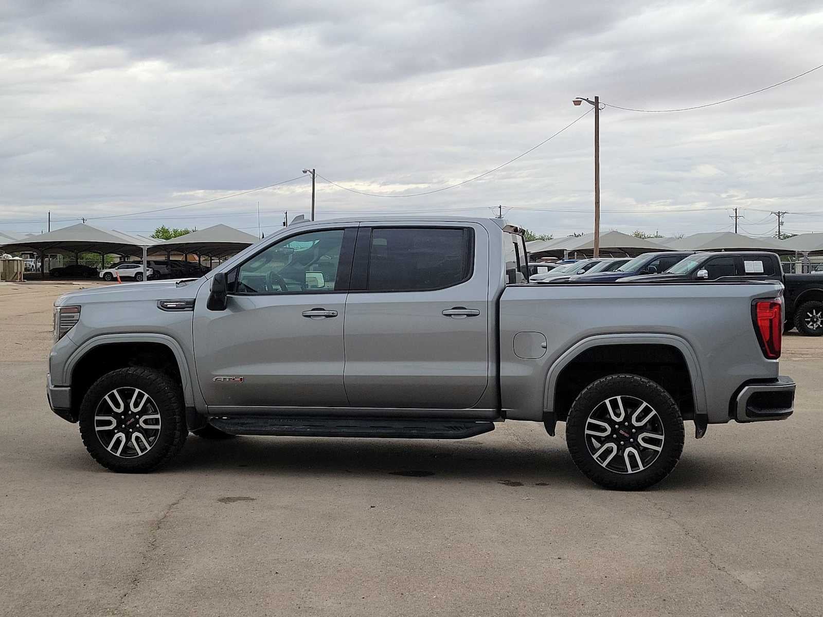 2024 GMC Sierra 1500 AT4