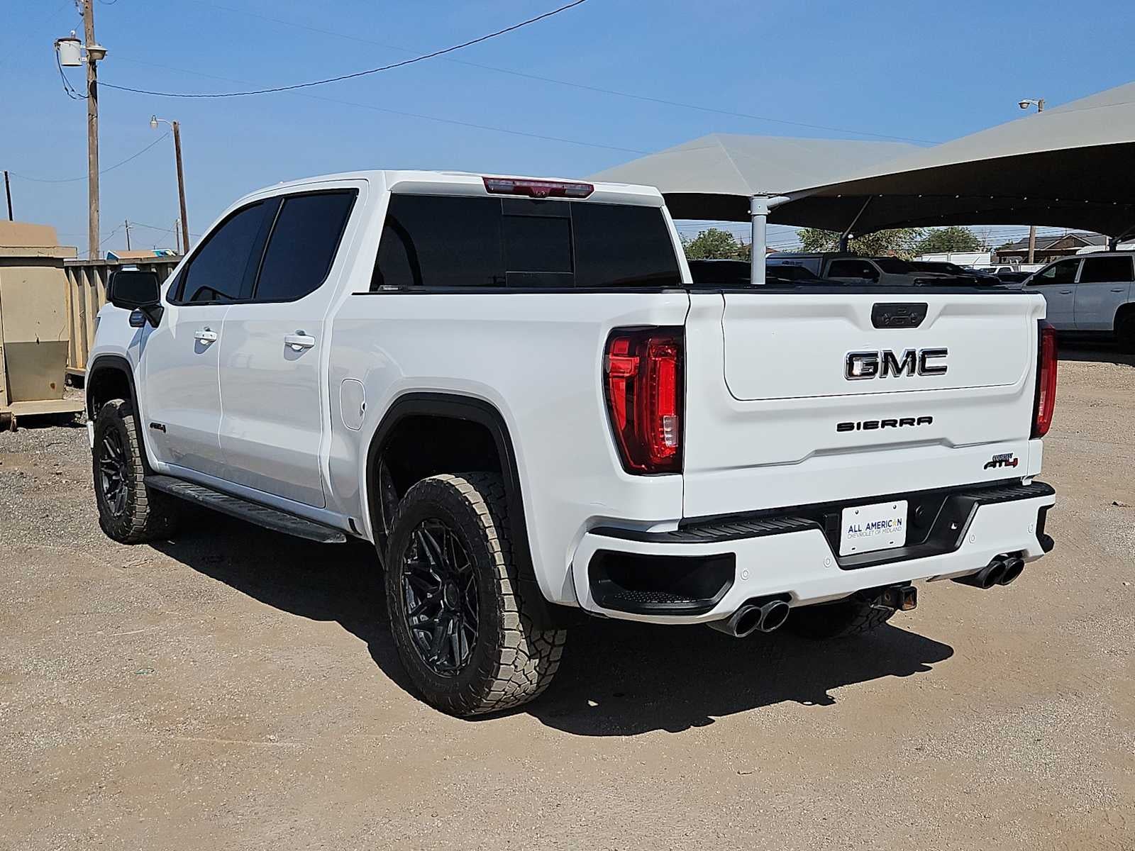 2023 GMC Sierra 1500 AT4
