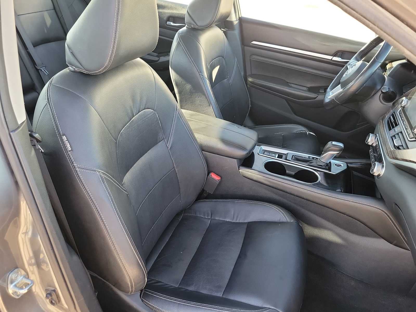 2020 Nissan Altima 2.0 Platinum