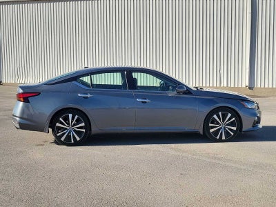 2020 Nissan Altima 2.0 Platinum