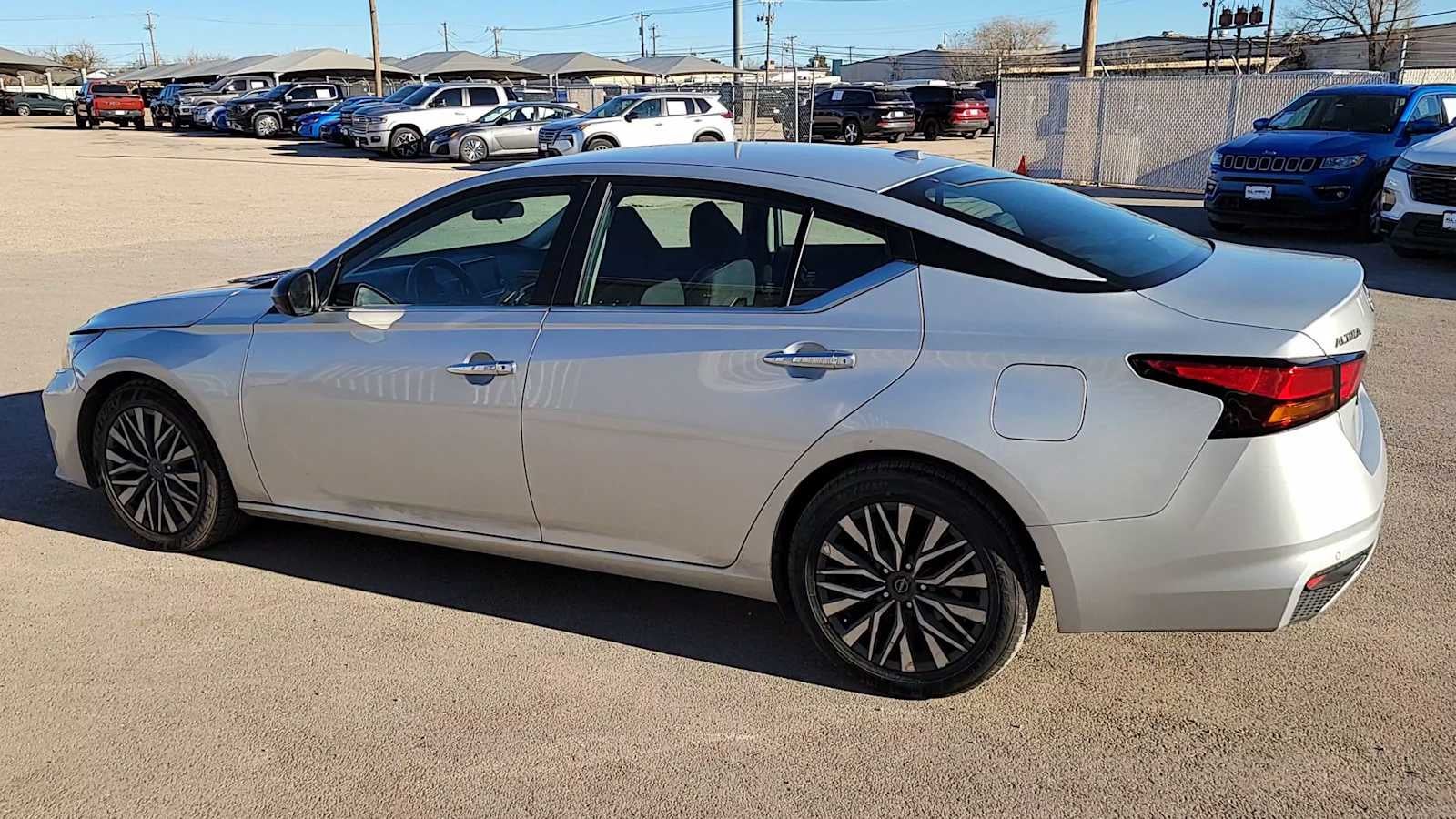 2024 Nissan Altima 2.5 SV