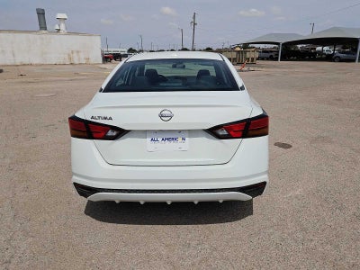 2025 Nissan Altima SV