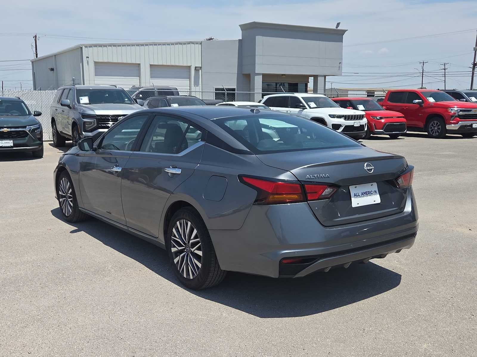 2025 Nissan Altima SV
