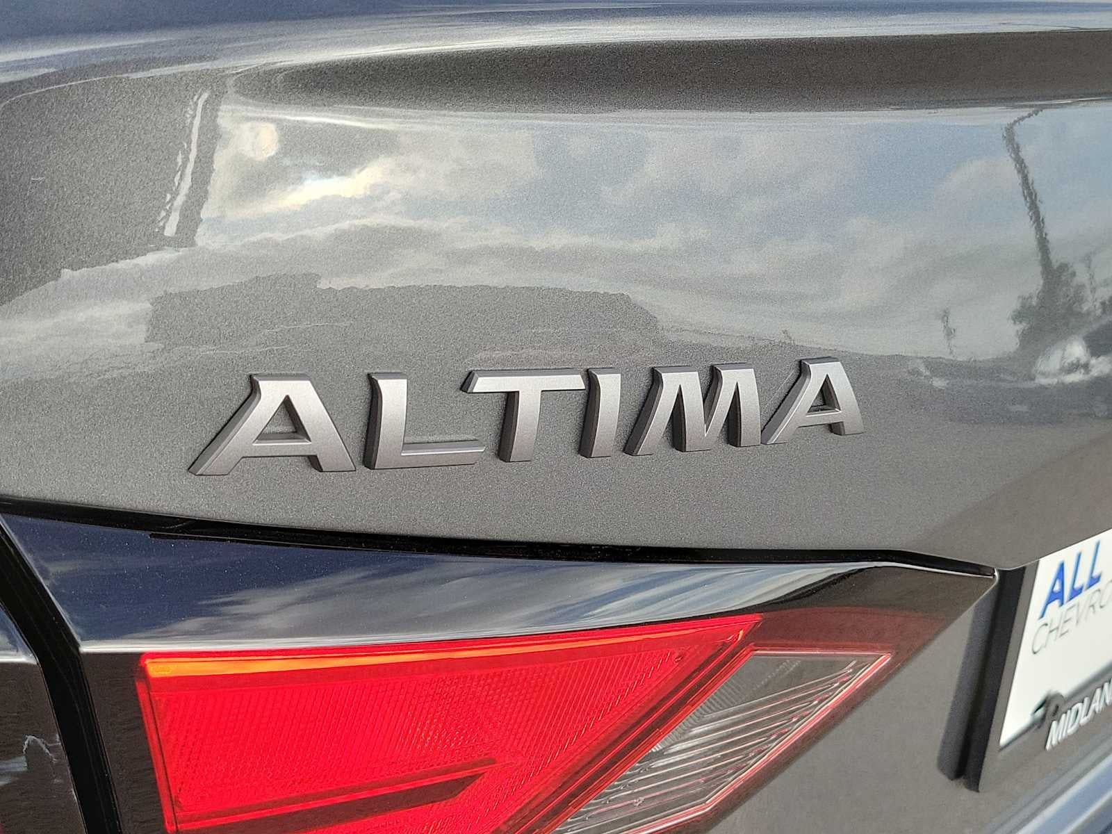 2025 Nissan Altima SV