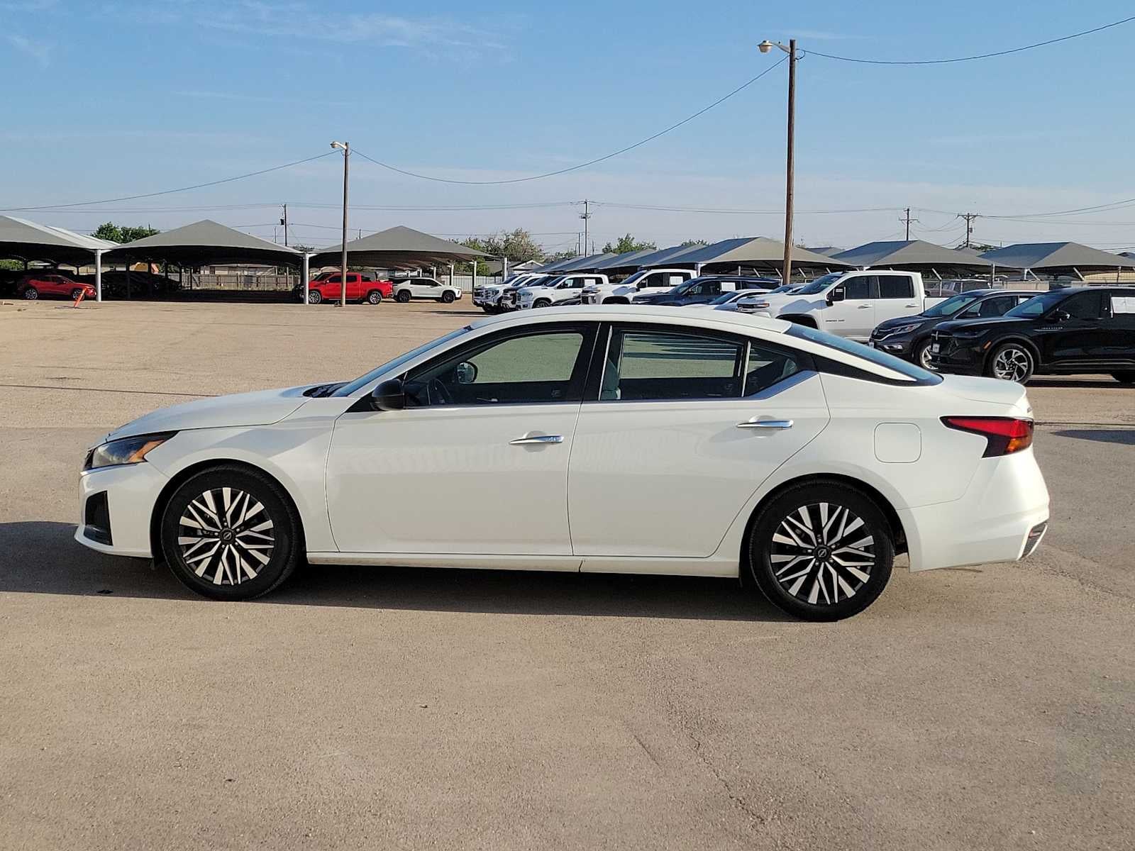 2025 Nissan Altima SV