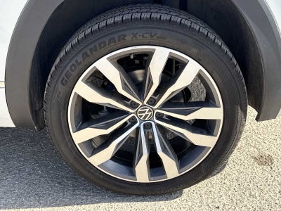 2023 Volkswagen Atlas Cross Sport 3.6L V6 SEL Premium R-Line