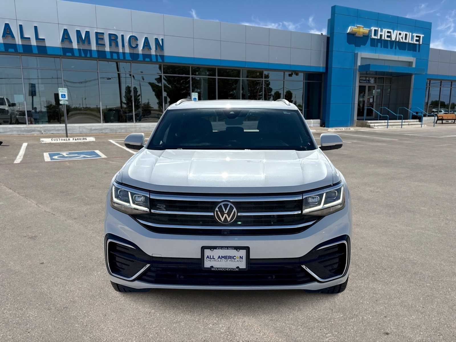 2023 Volkswagen Atlas Cross Sport 3.6L V6 SEL Premium R-Line