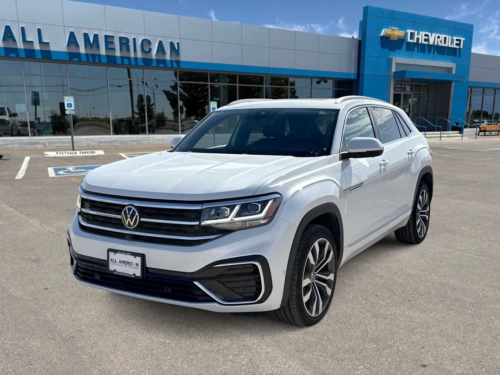 2023 Volkswagen Atlas Cross Sport 3.6L V6 SEL Premium R-Line