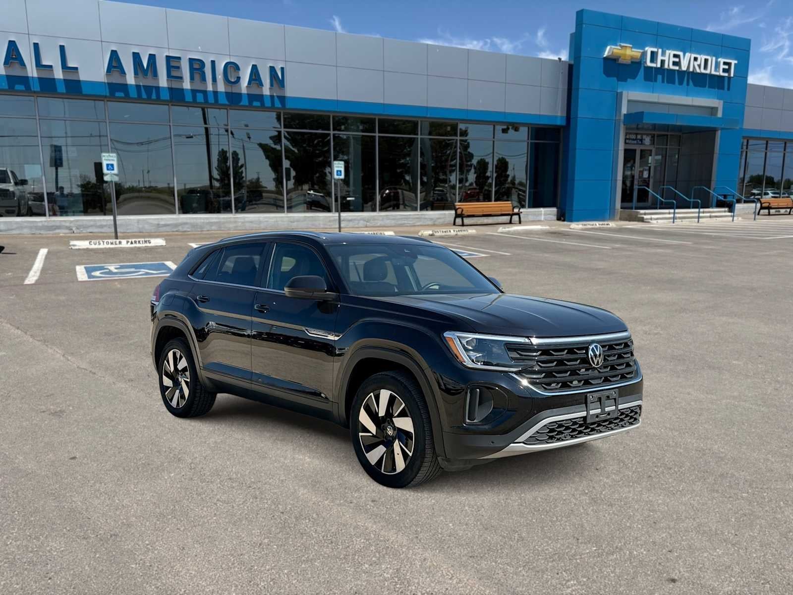 2026 Volkswagen Atlas Cross Sport 2.0T SE w/Technology