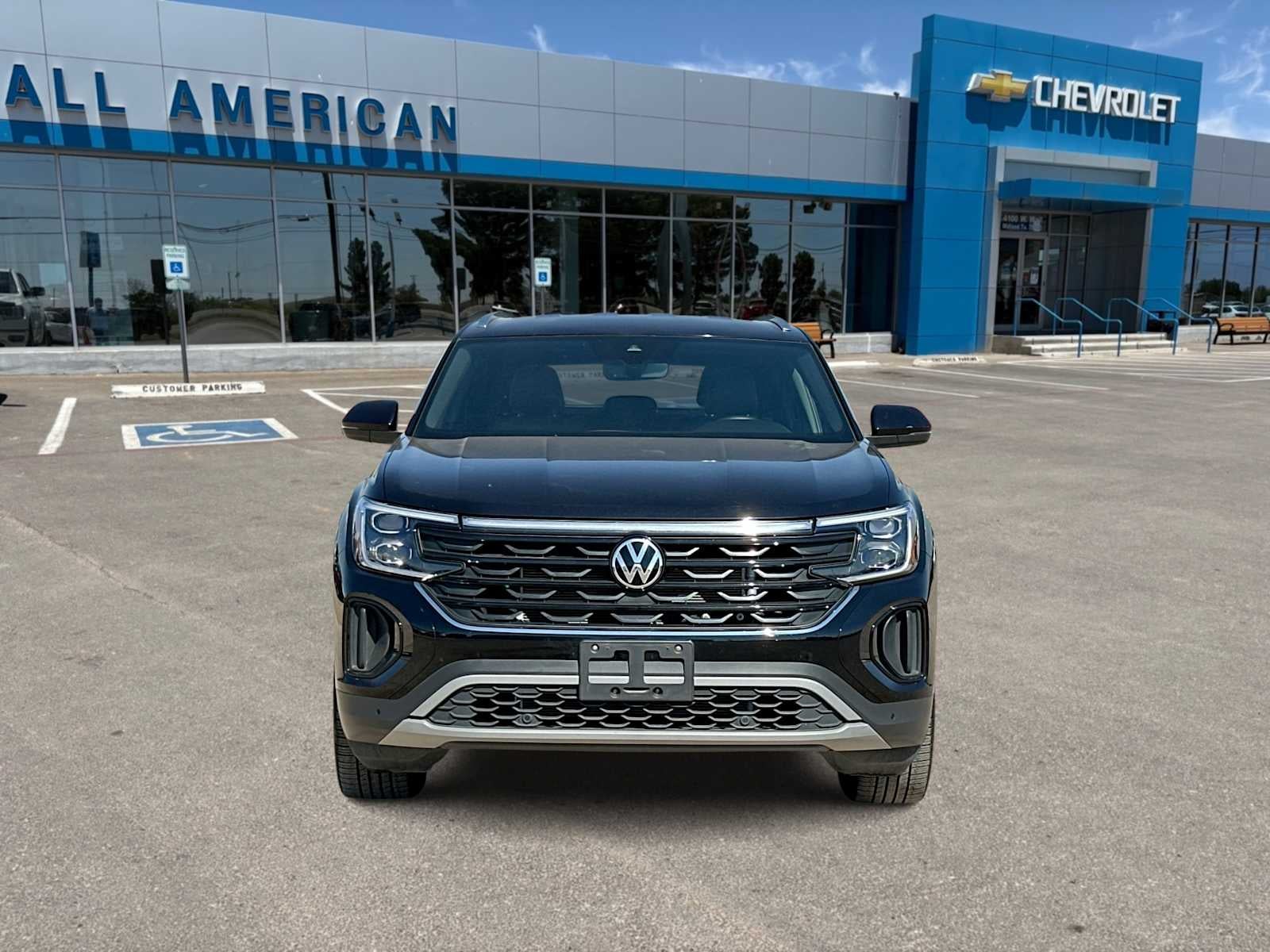 2026 Volkswagen Atlas Cross Sport 2.0T SE w/Technology