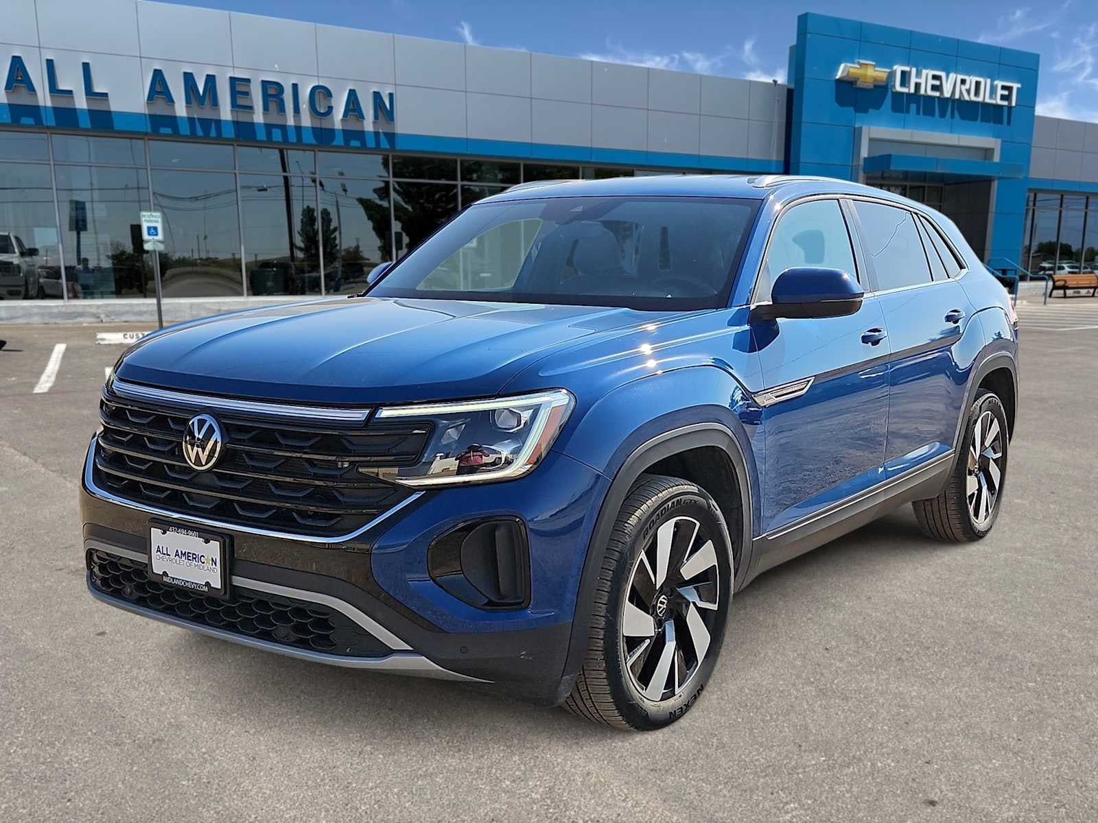 2025 Volkswagen Atlas Cross Sport 2.0T SE w/Technology