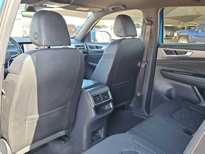 2025 Volkswagen Atlas Cross Sport 2.0T SE w/Technology