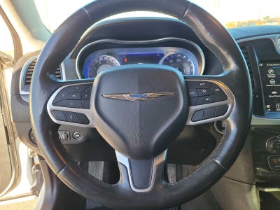 2019 Chrysler 300 Touring