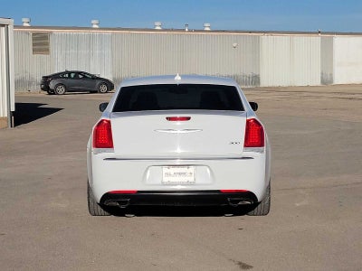 2019 Chrysler 300 Touring