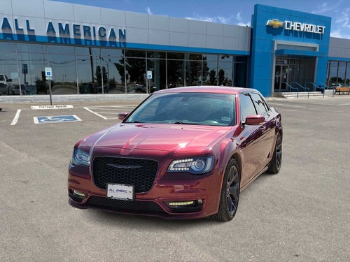 2022 Chrysler 300 Touring L