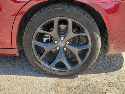 2022 Chrysler 300 Touring L