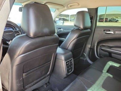 2022 Chrysler 300 Touring L
