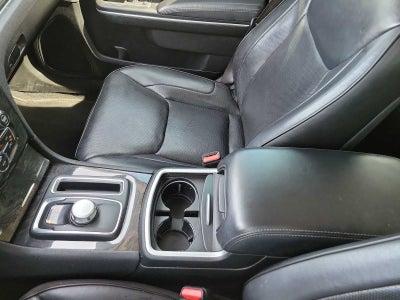 2022 Chrysler 300 Touring L