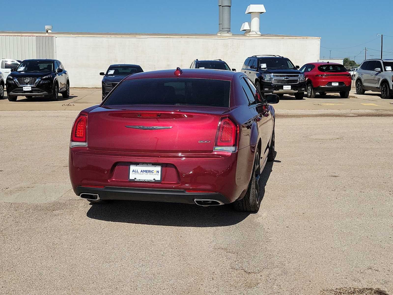 2022 Chrysler 300 Touring L