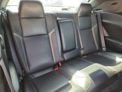 2015 Dodge Challenger SXT Plus