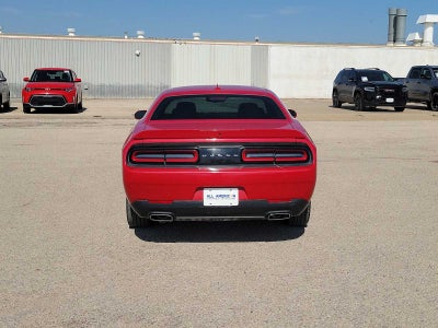2015 Dodge Challenger SXT Plus