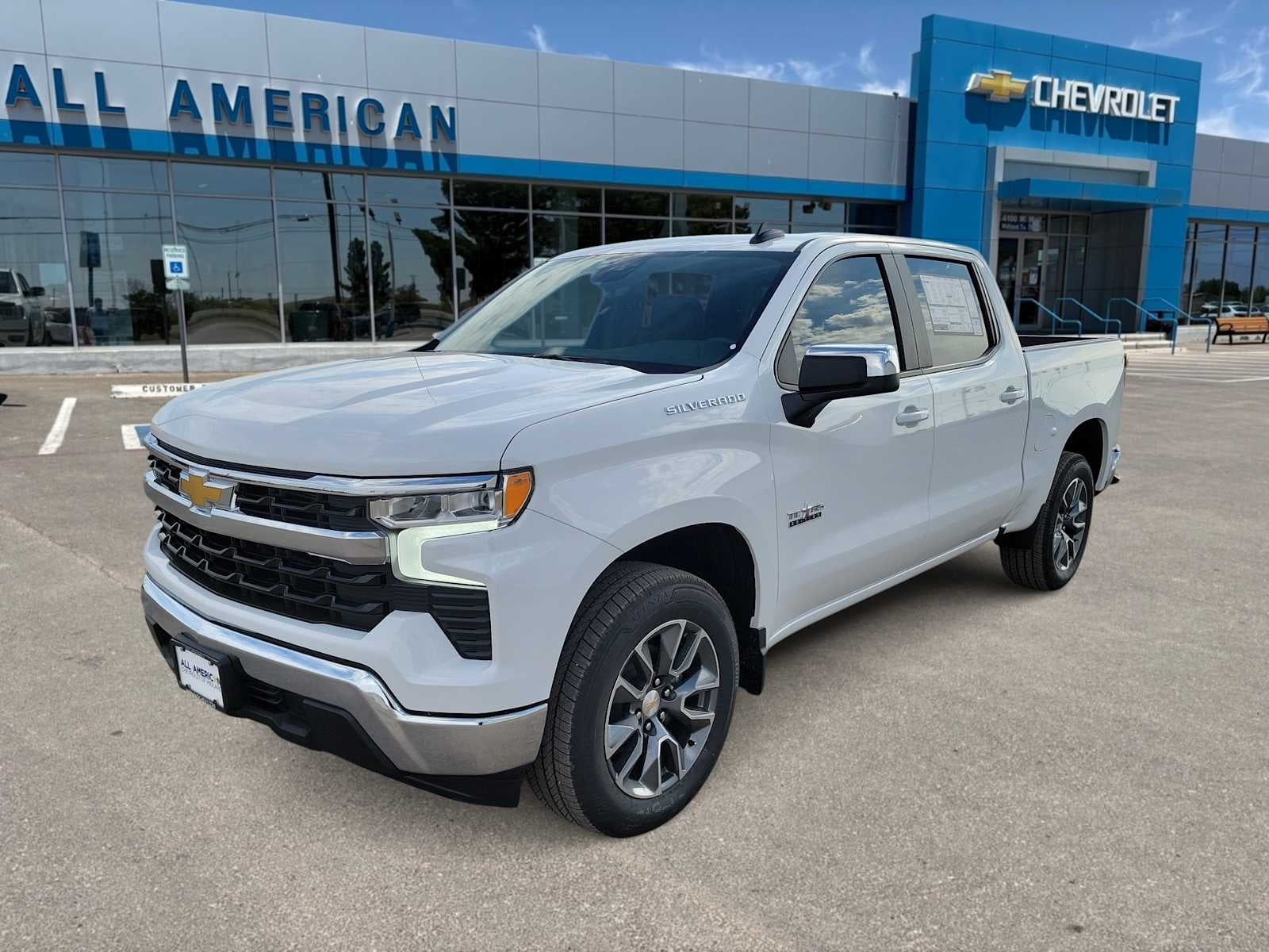 2026 Chevrolet Silverado 1500 LT