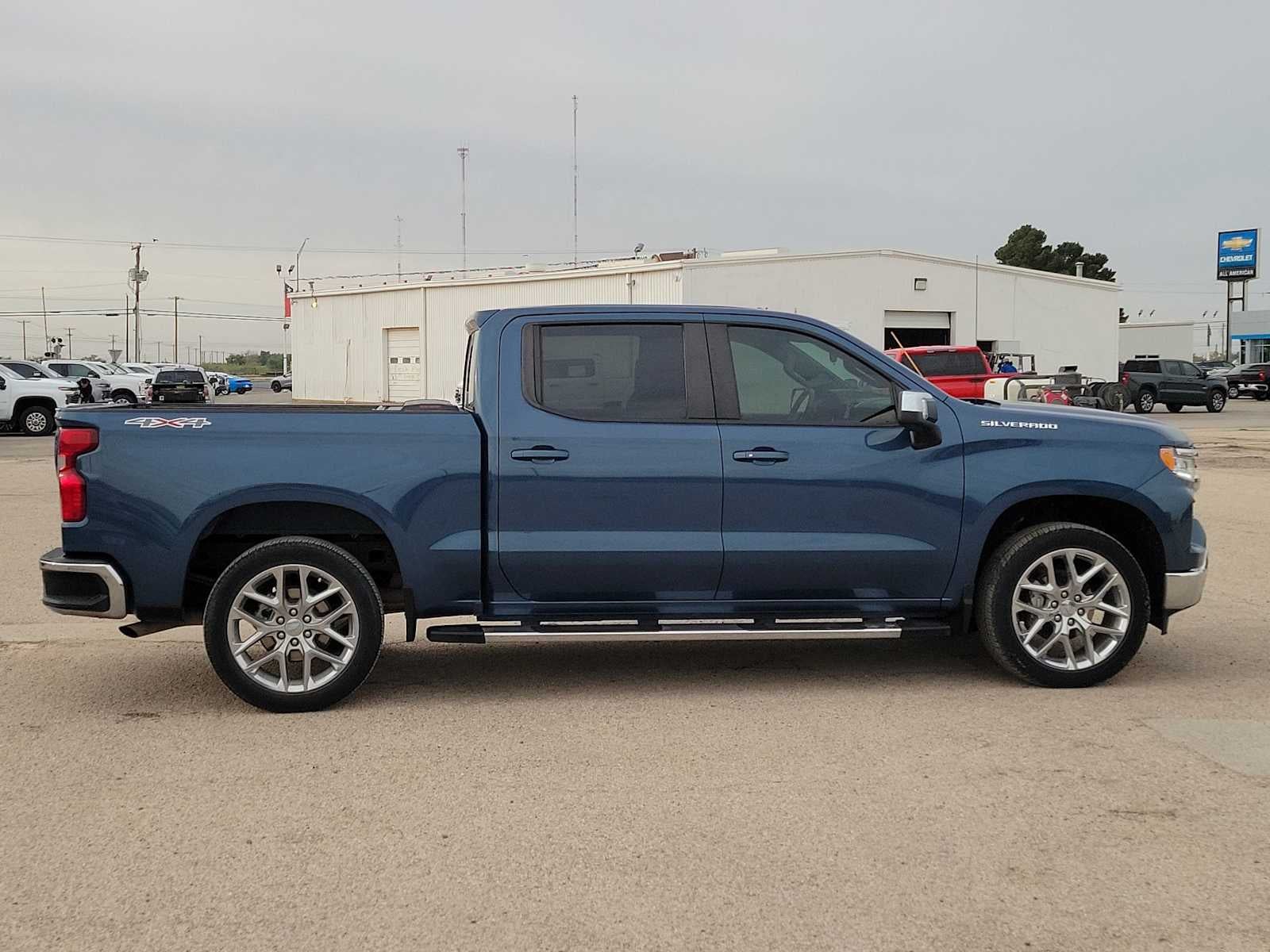 2024 Chevrolet Silverado 1500 LT
