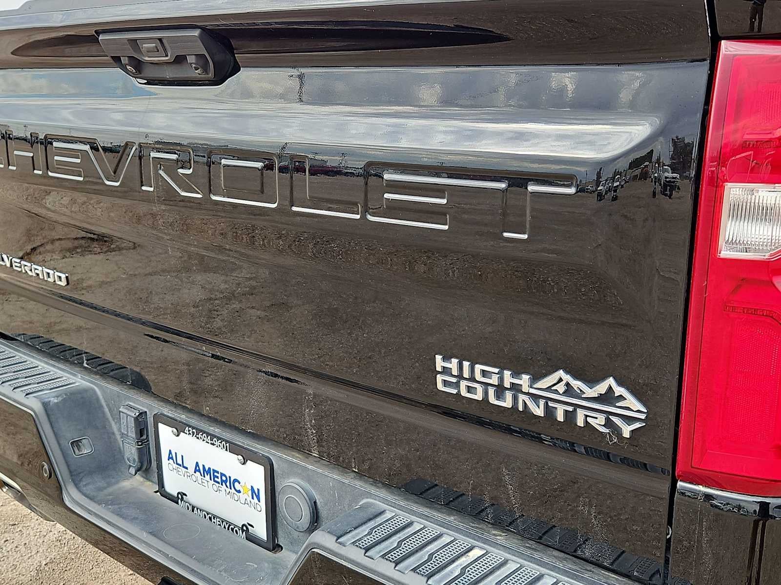 2023 Chevrolet Silverado 1500 High Country