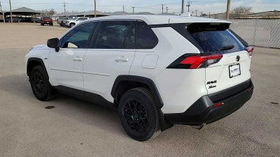 2022 Toyota RAV4 LE