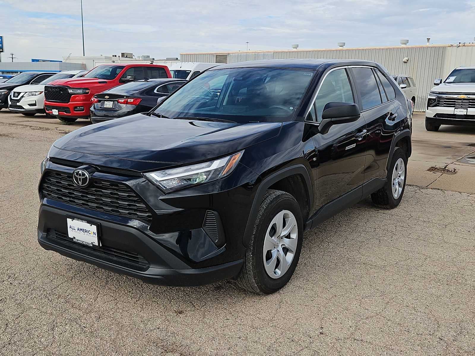 2025 Toyota RAV4 LE