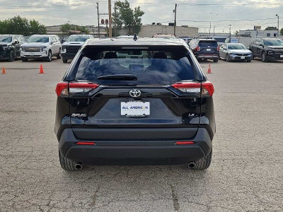 2025 Toyota RAV4 LE