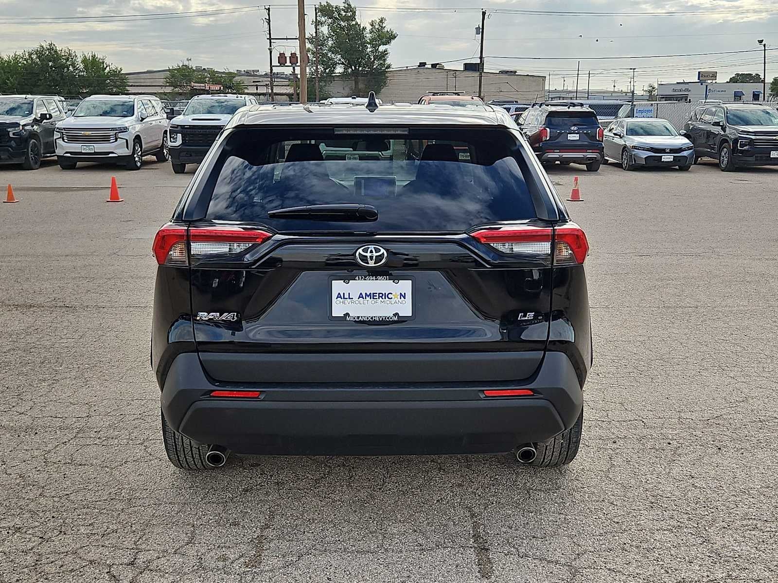 2025 Toyota RAV4 LE