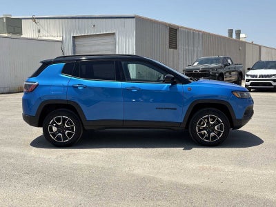 2025 Jeep Compass Trailhawk