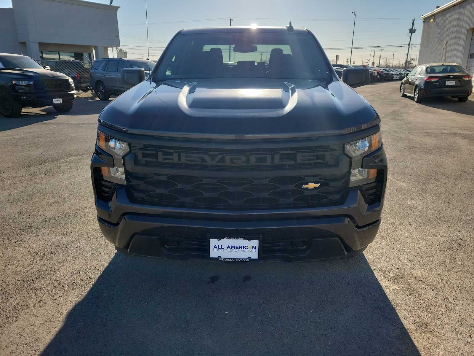 2023 Chevrolet Silverado 1500 Custom