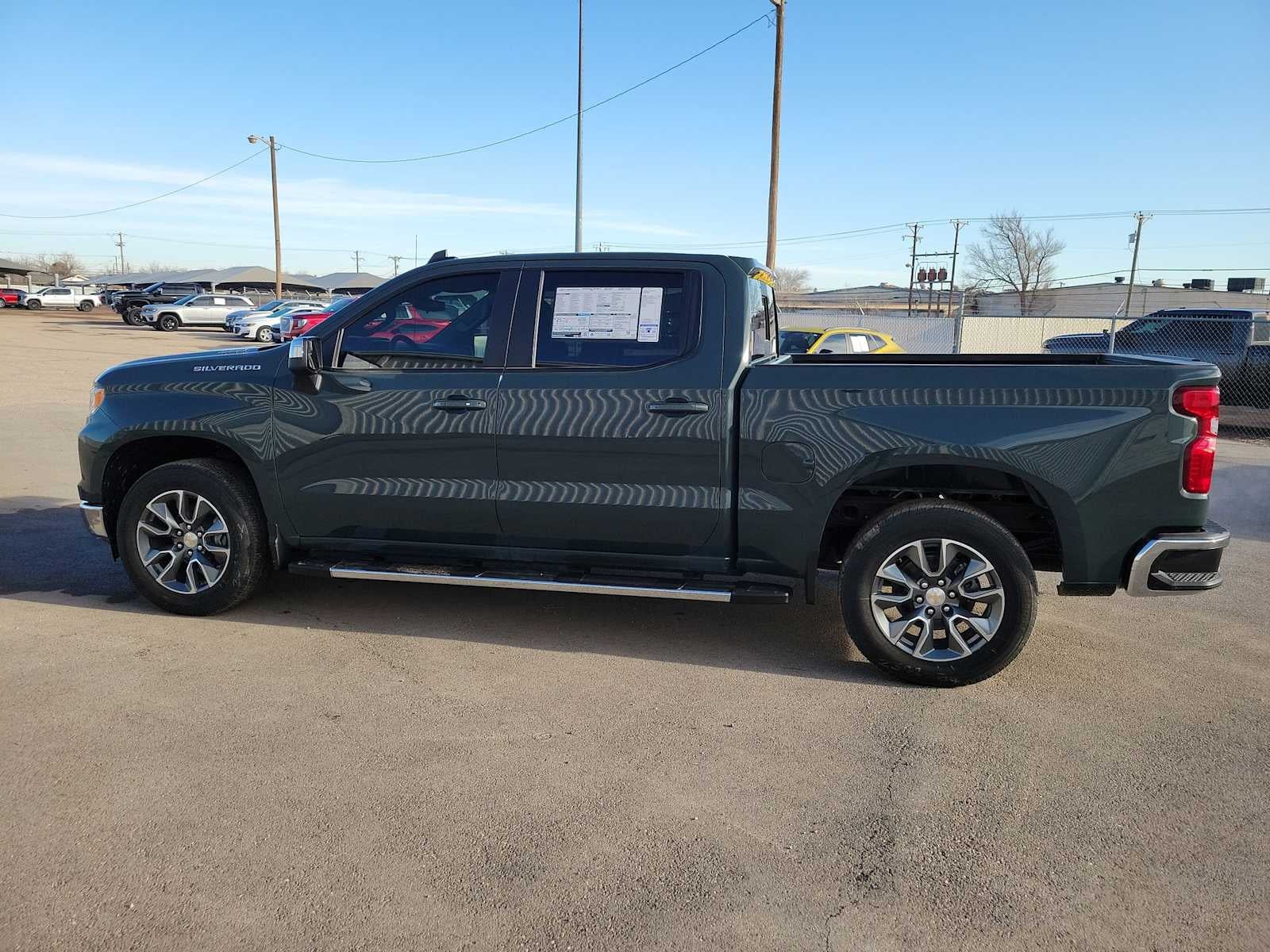 2026 Chevrolet Silverado 1500 LT