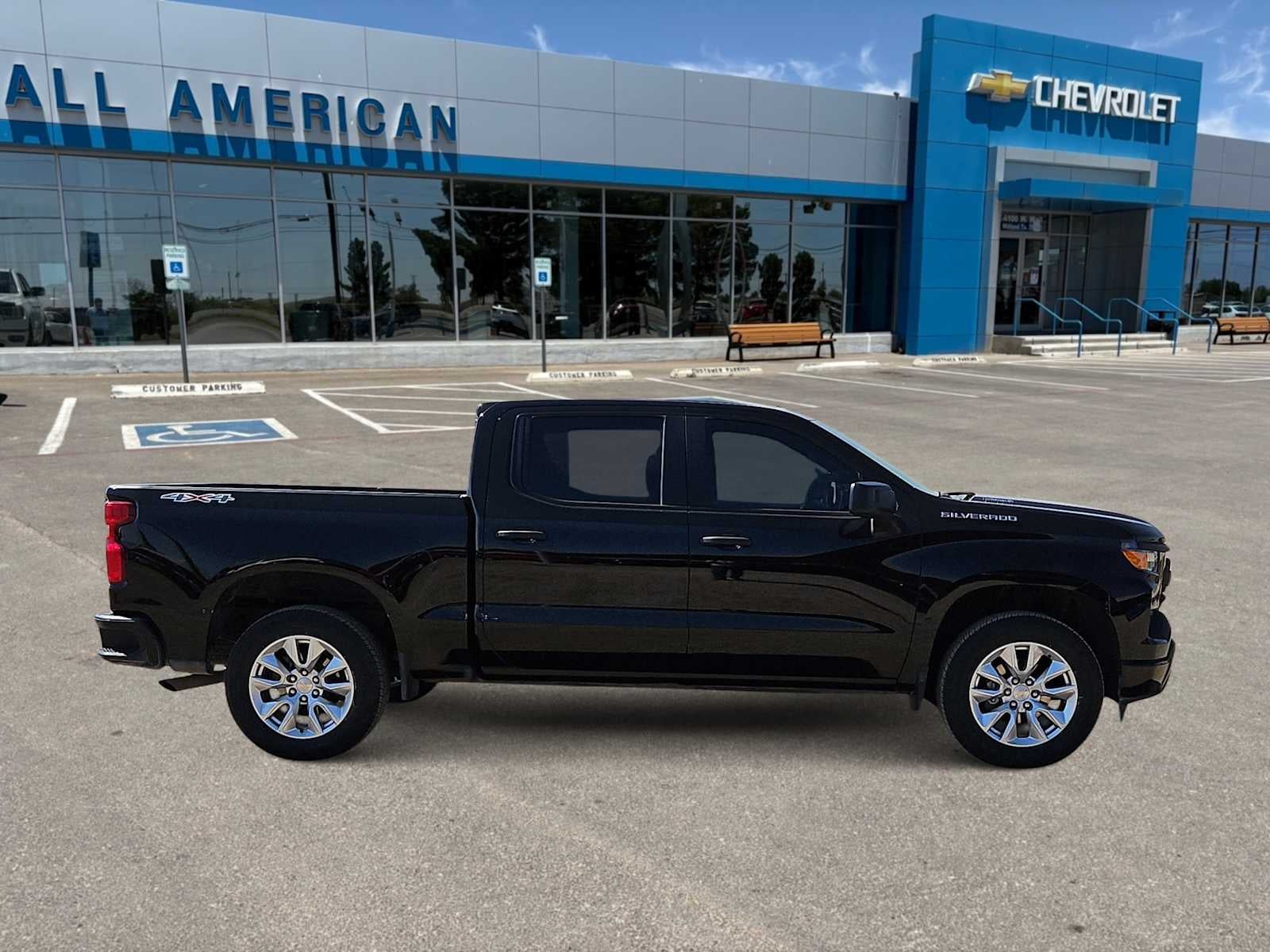 2025 Chevrolet Silverado 1500 Custom