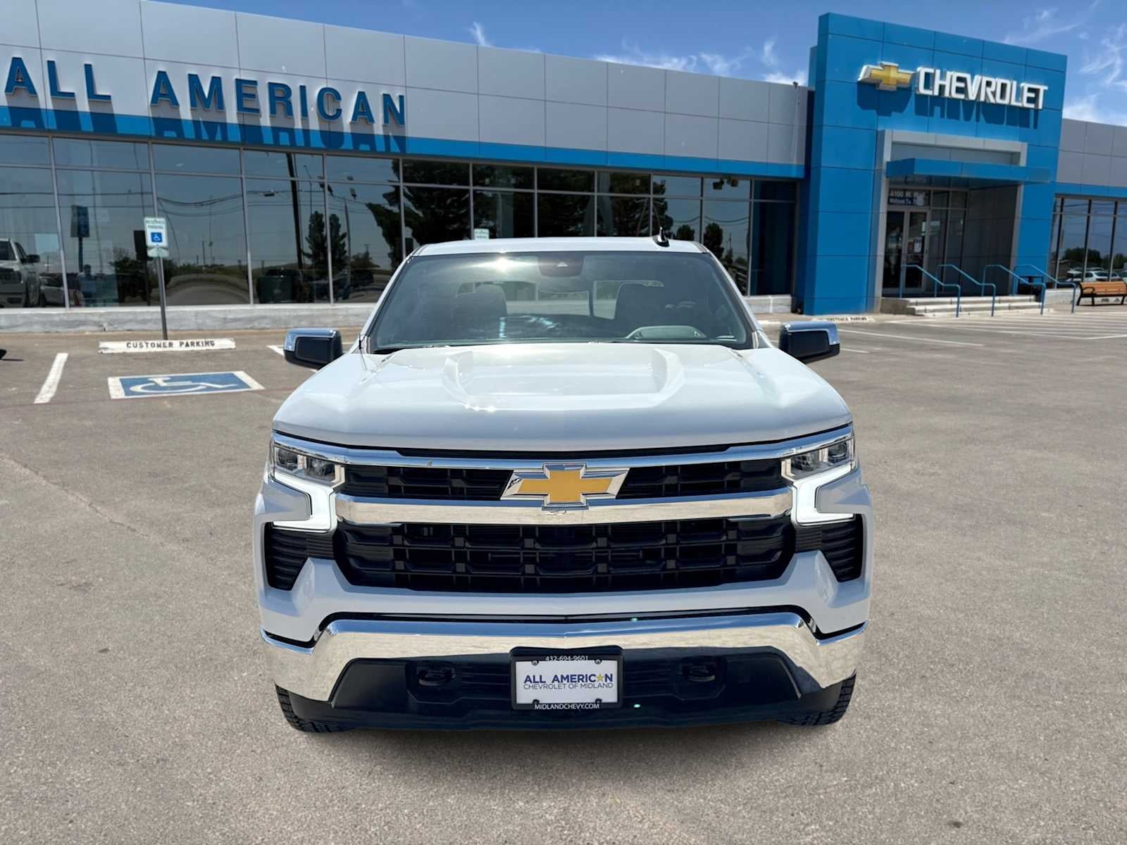 2025 Chevrolet Silverado 1500 LT