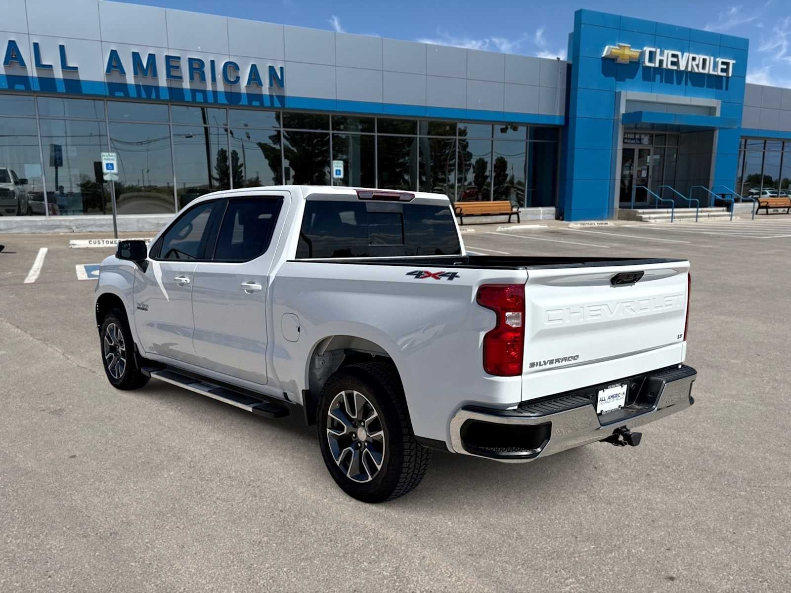 2025 Chevrolet Silverado 1500 LT