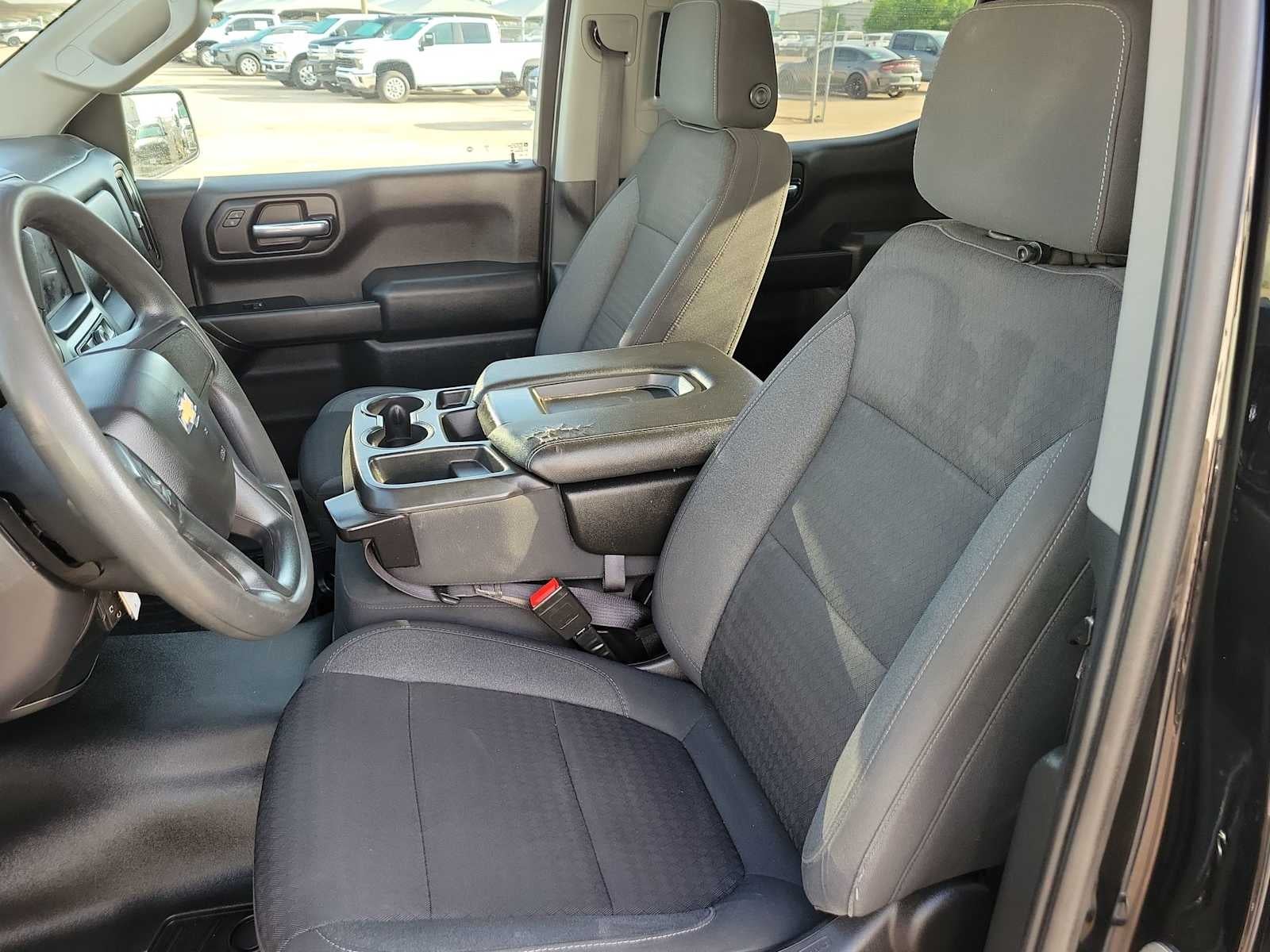 2022 Chevrolet Silverado 1500 LTD Custom