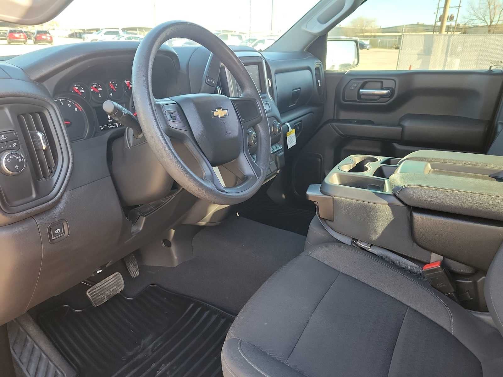 2022 Chevrolet Silverado 1500 LTD Custom