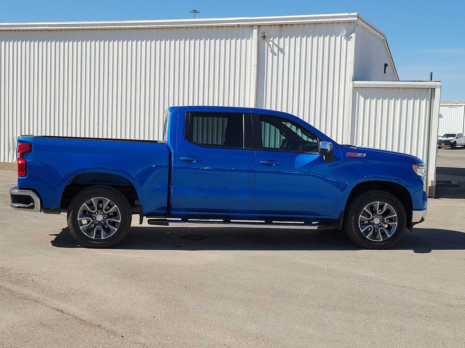 2024 Chevrolet Silverado 1500 LT