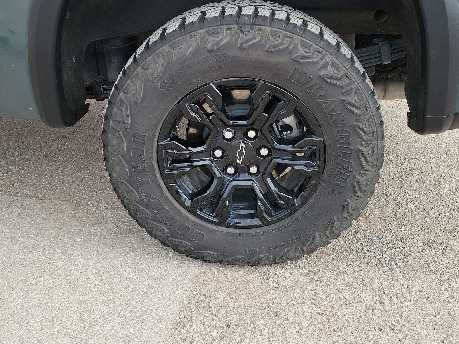 2025 Chevrolet Silverado 1500 ZR2
