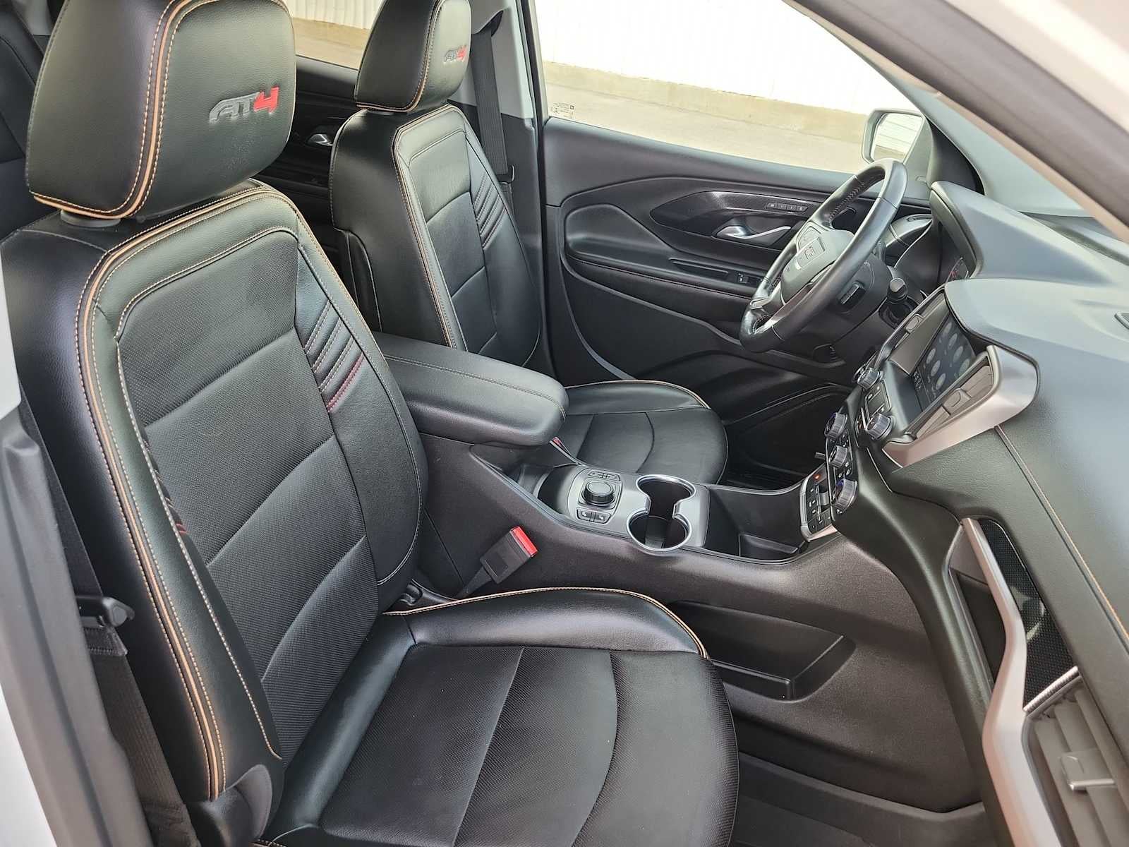 2022 GMC Terrain AT4