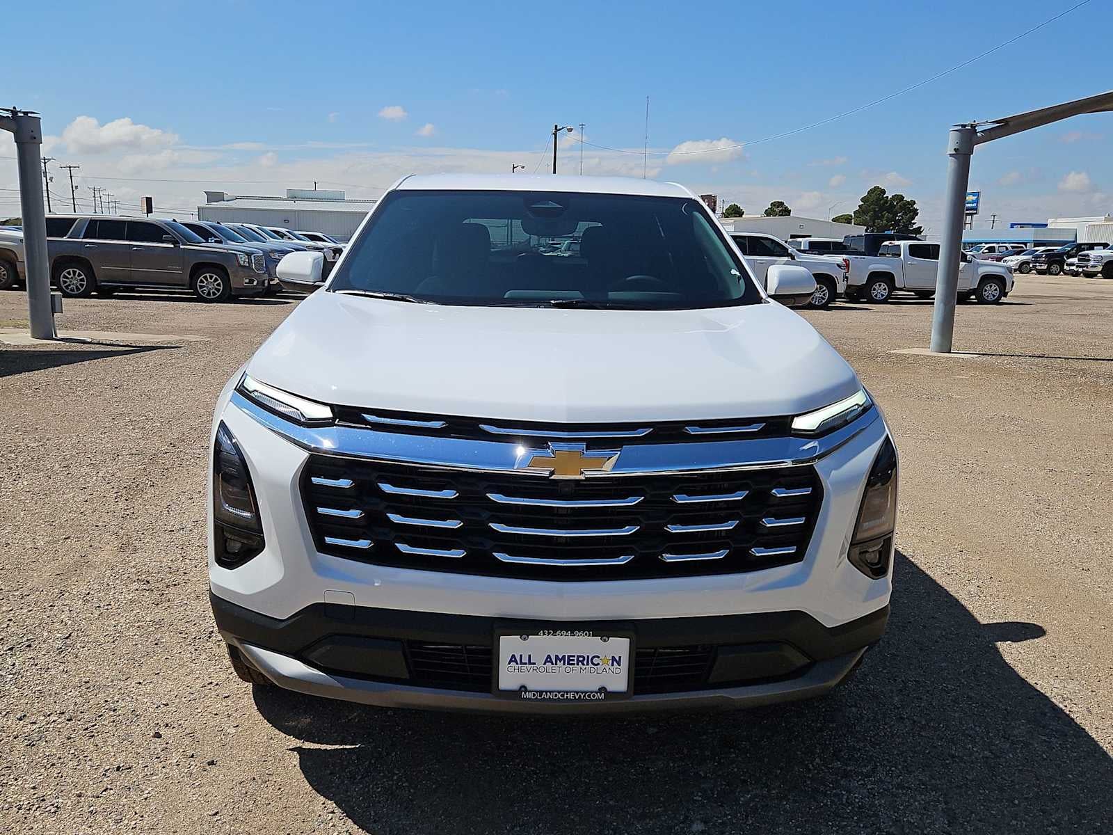 2027 Chevrolet Equinox FWD LT