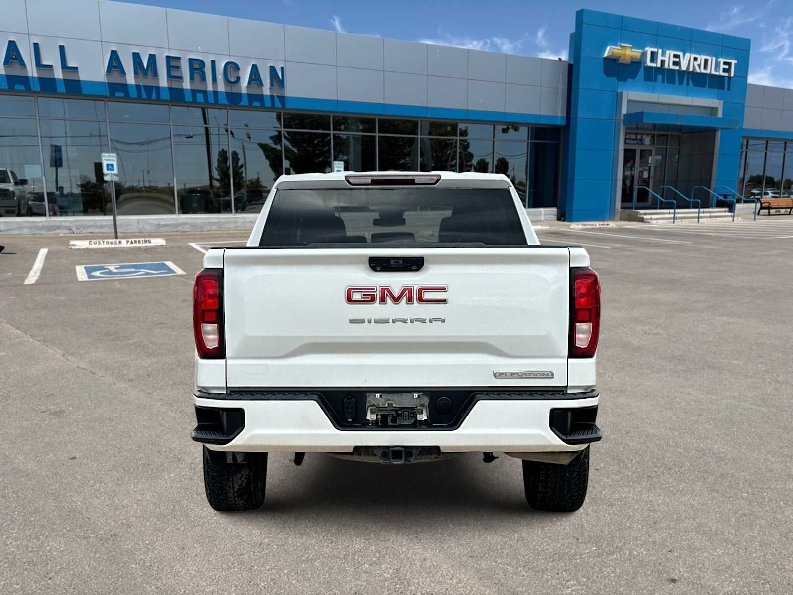 2023 GMC Sierra 1500 Elevation