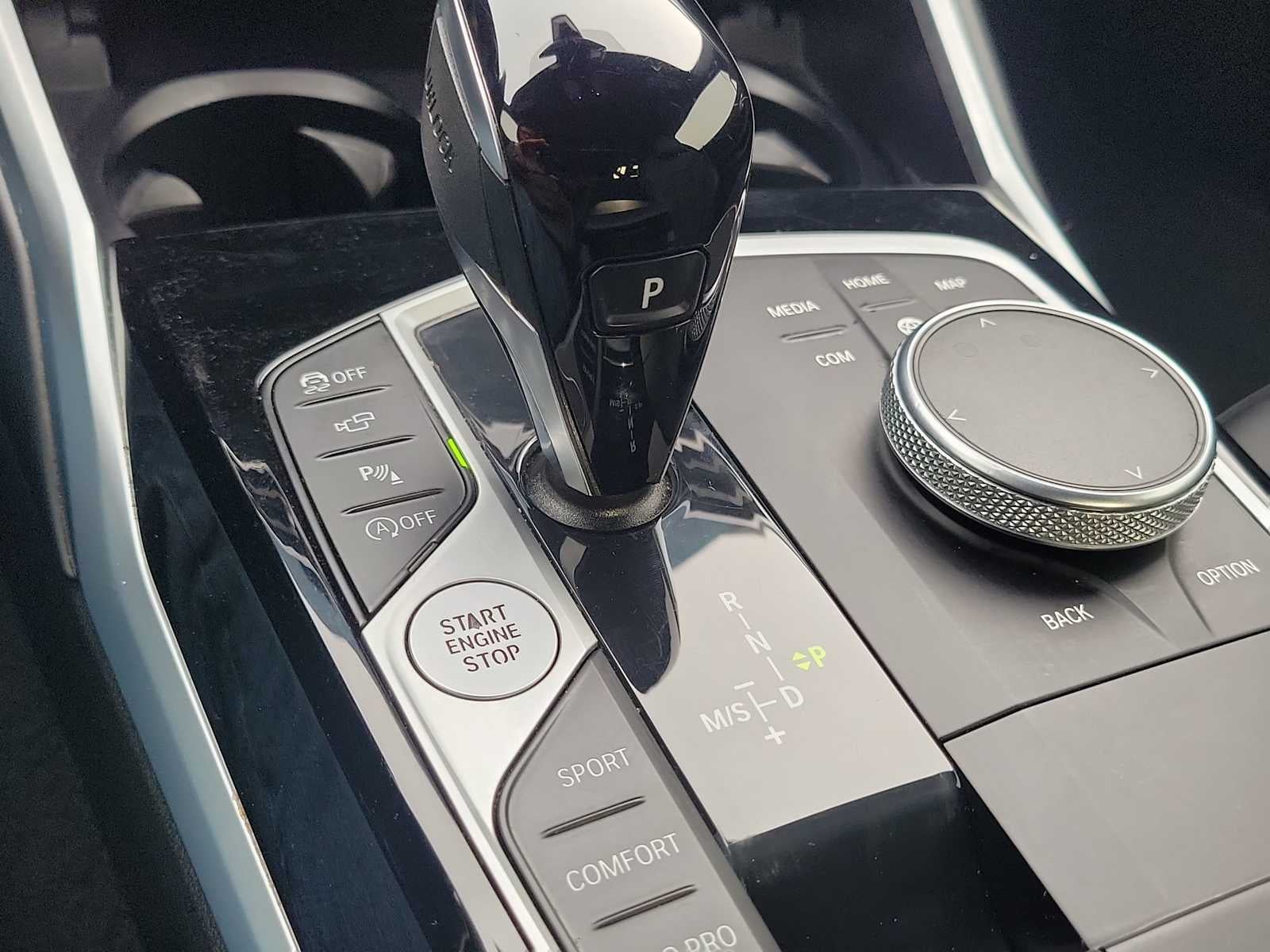 2022 BMW 2 Series 230i